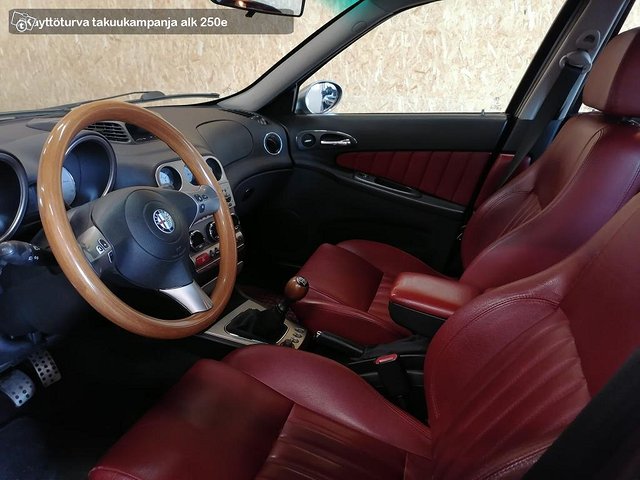 Alfa Romeo 156 7