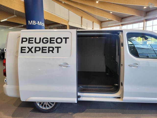 Peugeot Expert 5
