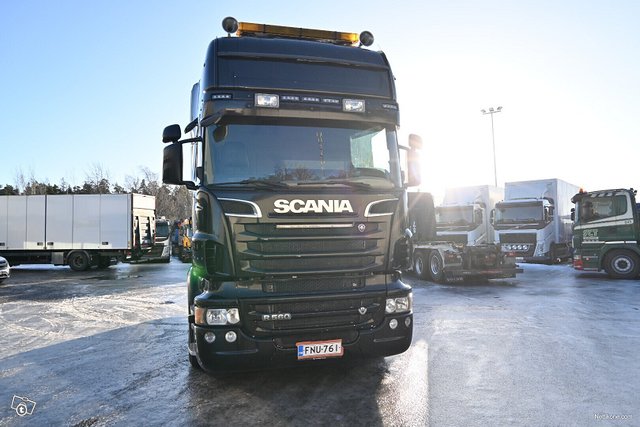 Scania R560 6x2 ADR V8 8