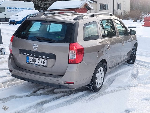 Dacia Logan 4