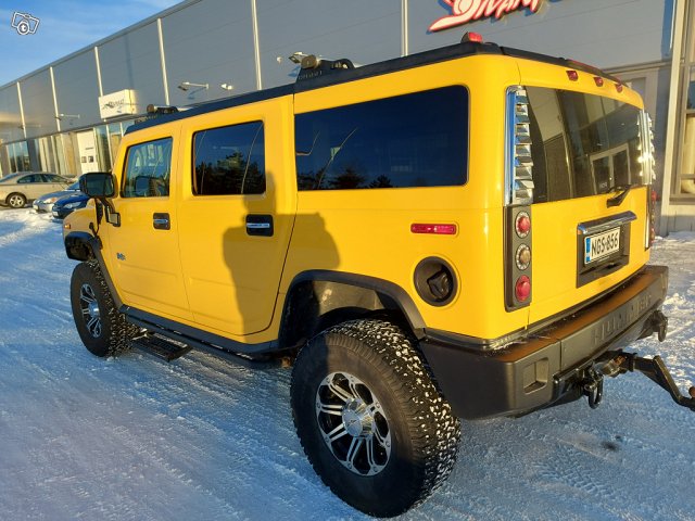 Hummer H2 8