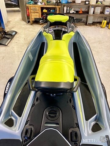 Sea-Doo 3