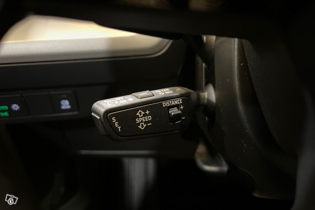 Audi Q4 E-tron 18