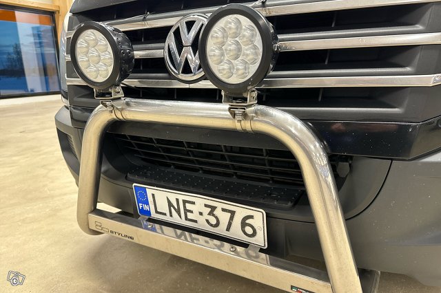Volkswagen Crafter 18