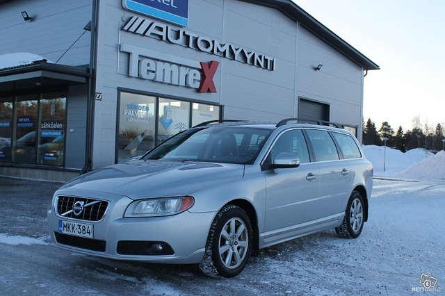 Volvo V70, kuva 1