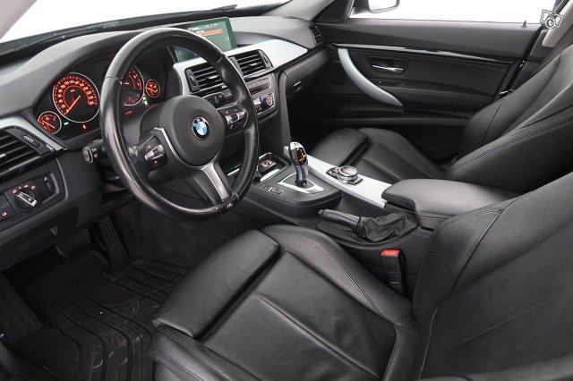 BMW 328 Gran Turismo 10