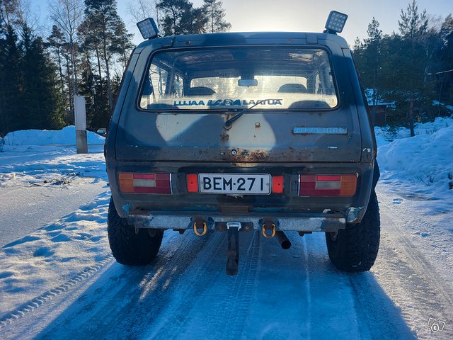 Lada Niva 7