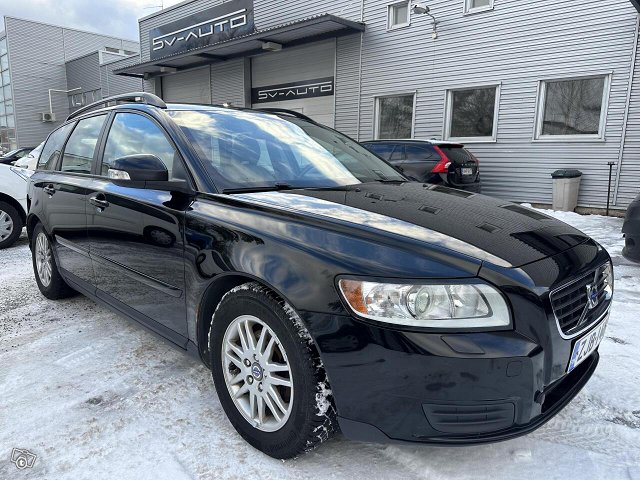 Volvo V50