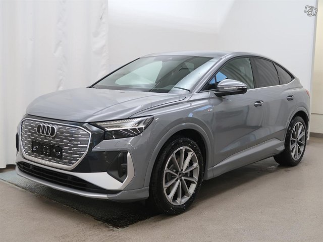 Audi Q4 E-tron 1