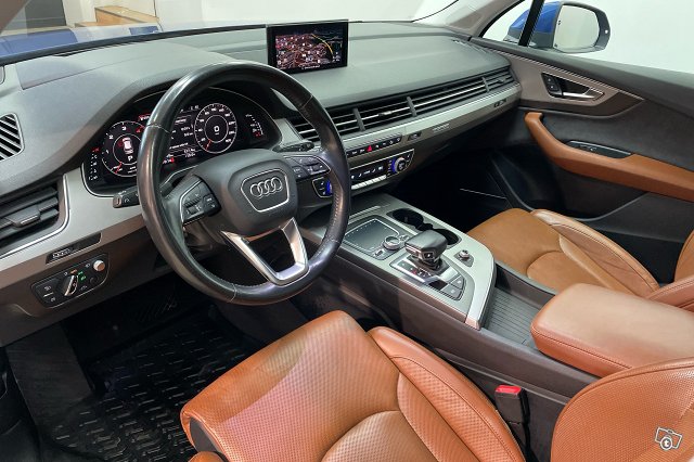 Audi Q7 7