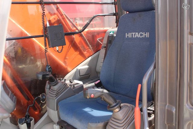Hitachi ZX 225 USR LC-3 / Pyörittäjä, Kauha, Rasvari, YM 13