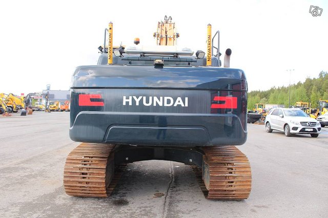 Hyundai HX 220 / Pyörittäjä, Luiskakauha, Novatron 3D, YM 5