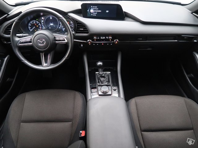 Mazda Mazda3 6