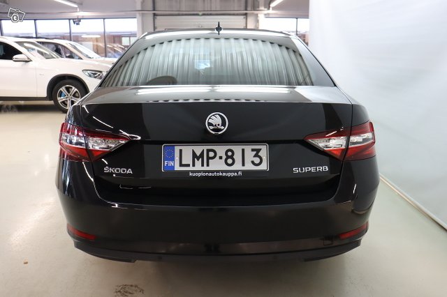 Skoda SUPERB 4