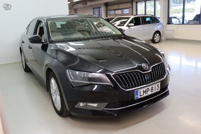 Skoda SUPERB 6