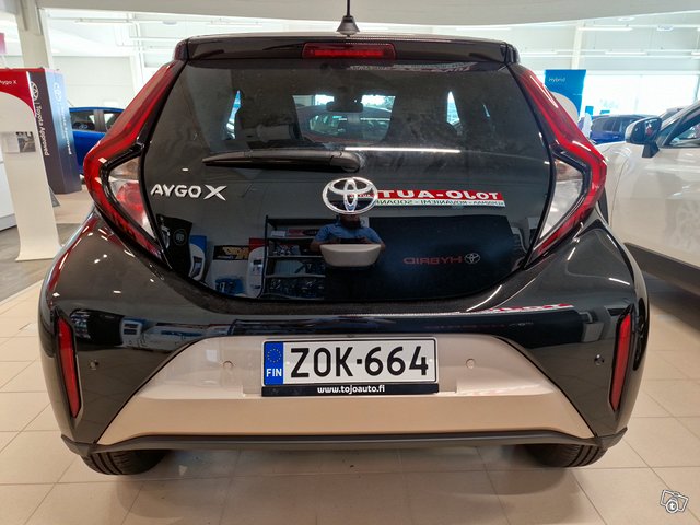 Toyota Aygo X 3