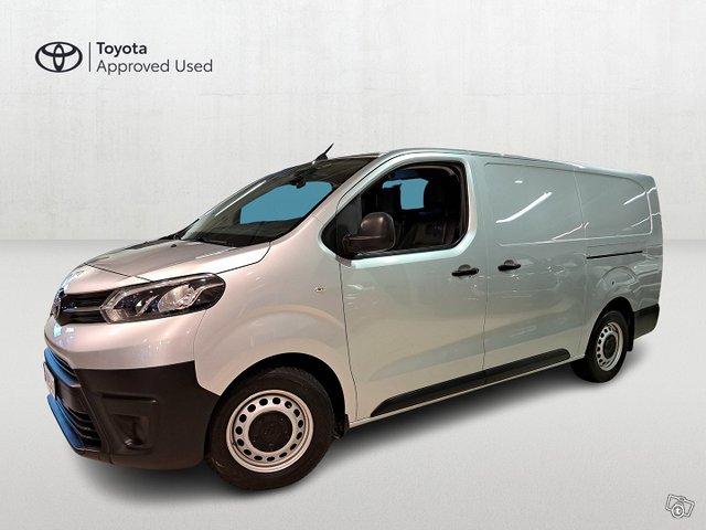 TOYOTA PROACE