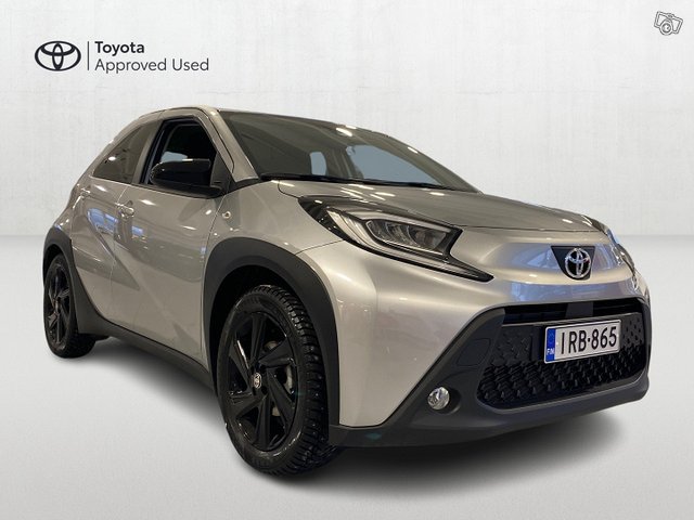 Toyota Aygo X 6