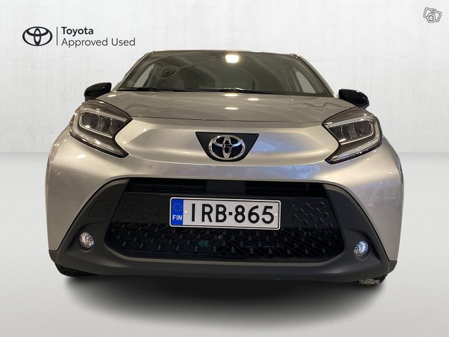 Toyota Aygo X 7