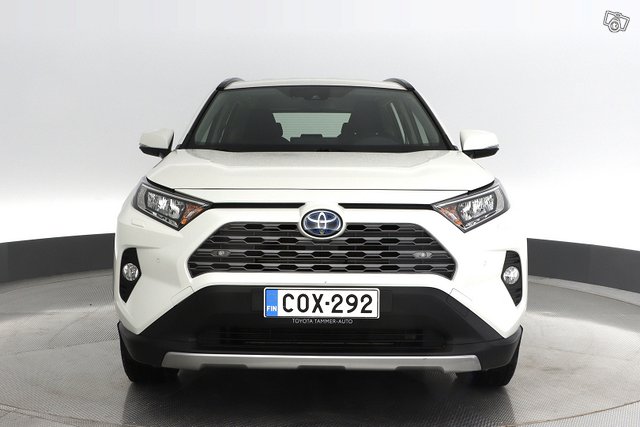 Toyota RAV4 8