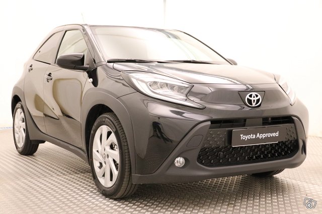 Toyota Aygo X 6