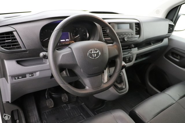 Toyota Proace 10