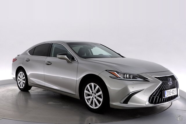 Lexus ES 3