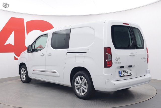 Toyota Proace CITY EV 3