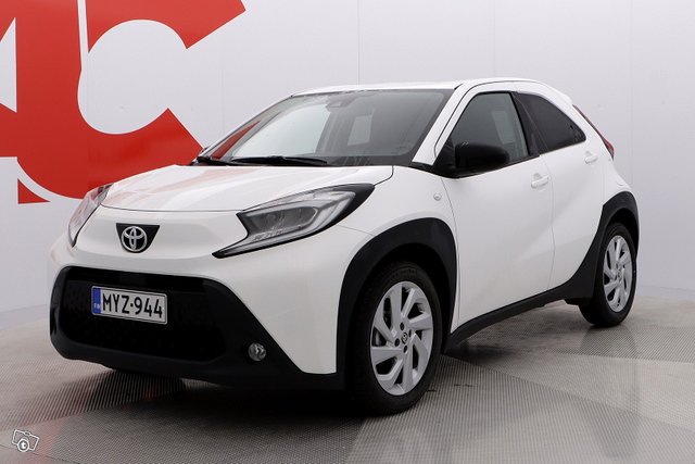 Toyota Aygo X 1