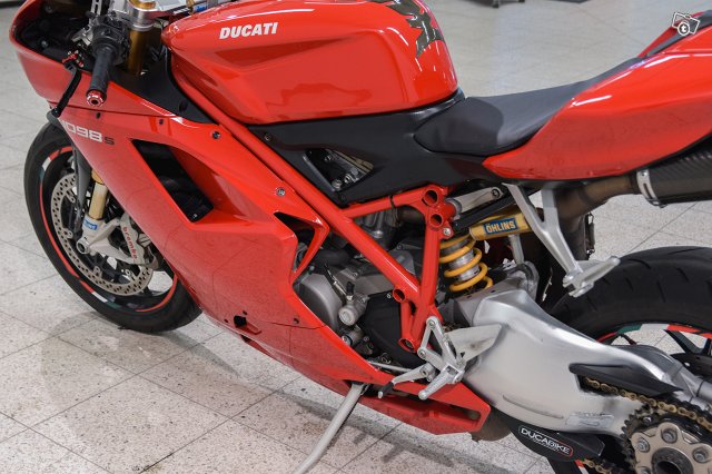 Ducati 1098 14