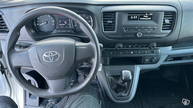 Toyota Proace 10