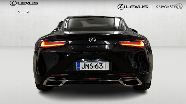 Lexus LC 4