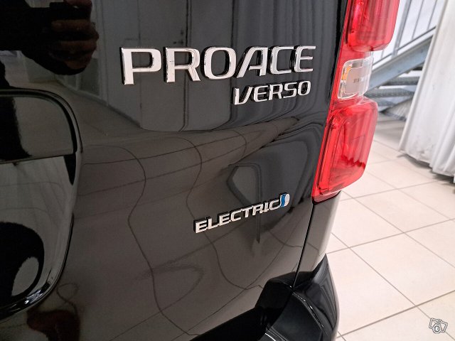 Toyota Proace Verso EV 24