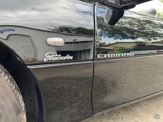 Chevrolet Camaro 12