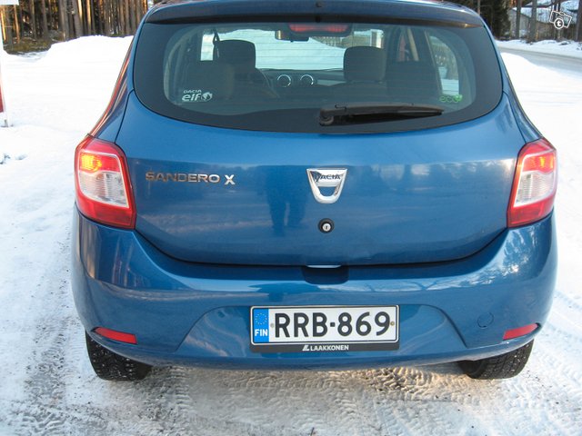 Dacia Sandero 6