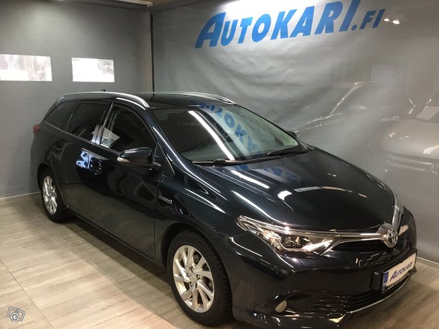 TOYOTA AURIS, kuva 1