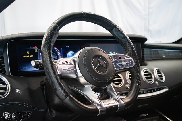 Mercedes-Benz S 63 AMG 19