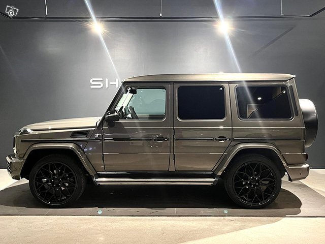 Mercedes-Benz G 12