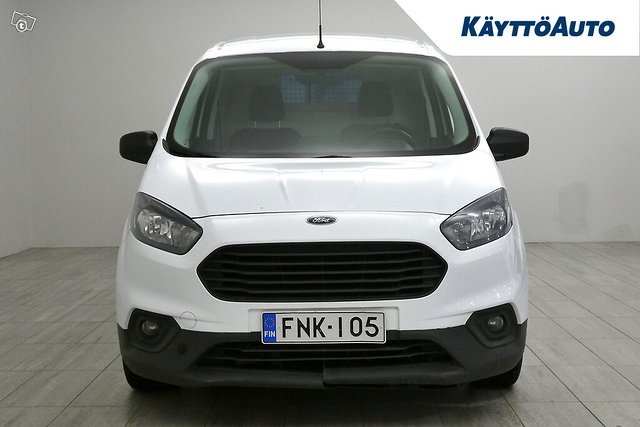 Ford Transit Courier 13