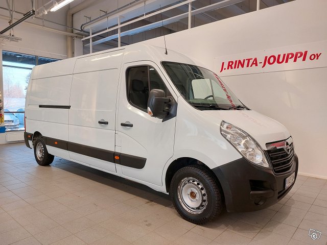 Opel Movano 1