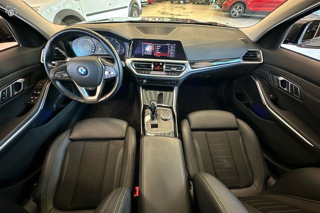 BMW 320 7