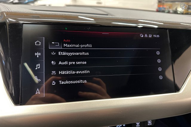 Audi E-tron GT 25