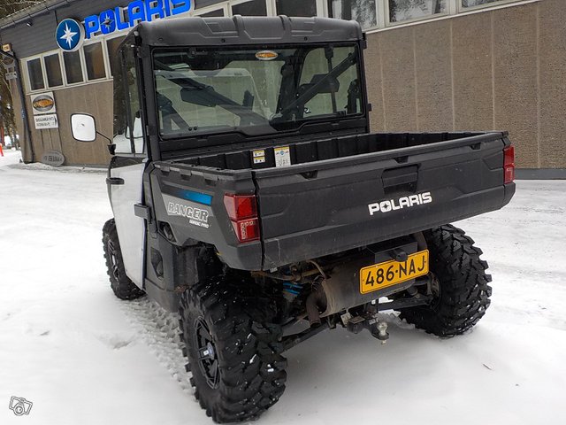Traktorimönkijä Polaris Ranger 1000 Nordic Pro 7