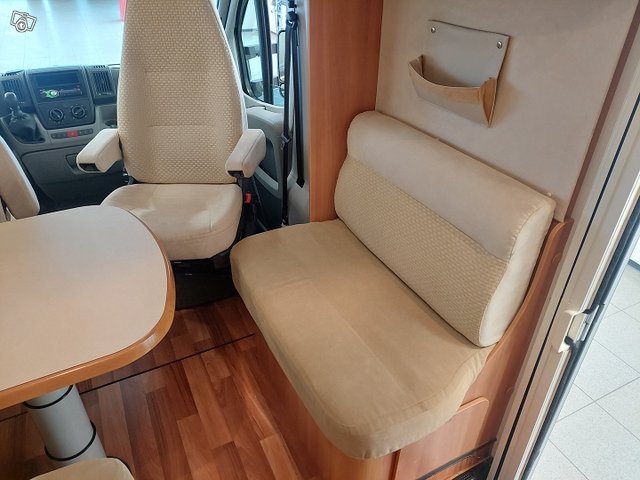 Hymer T 614 CL 18