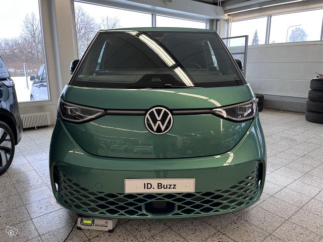 Volkswagen ID. Buzz Cargo 2