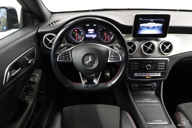 Mercedes-Benz CLA 11