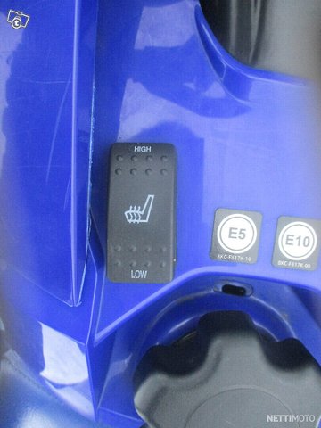 Yamaha SR Viper 10