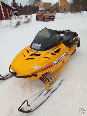 Ski-Doo MXZ 440 F 3