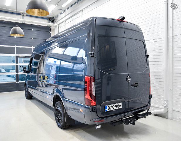 MERCEDES-BENZ SPRINTER 18