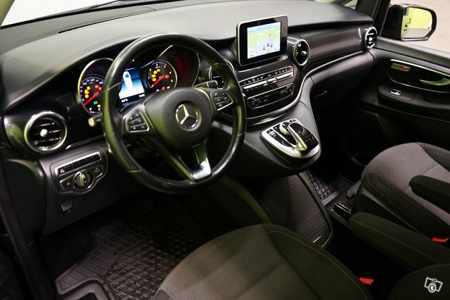 Mercedes-Benz V 14